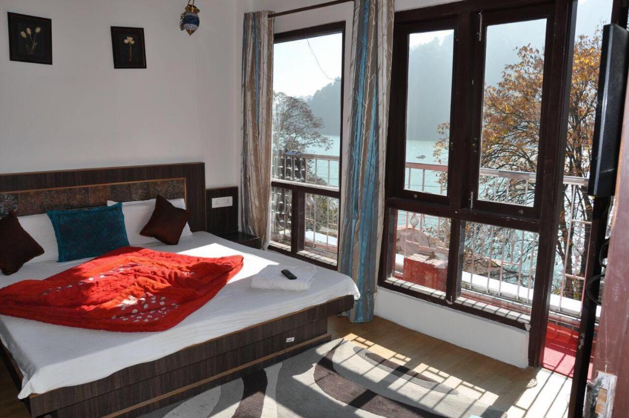 Hotel Ahuja Nainital Buitenkant foto
